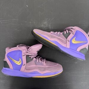 Nike Kids Sneakers in Purple and Gold